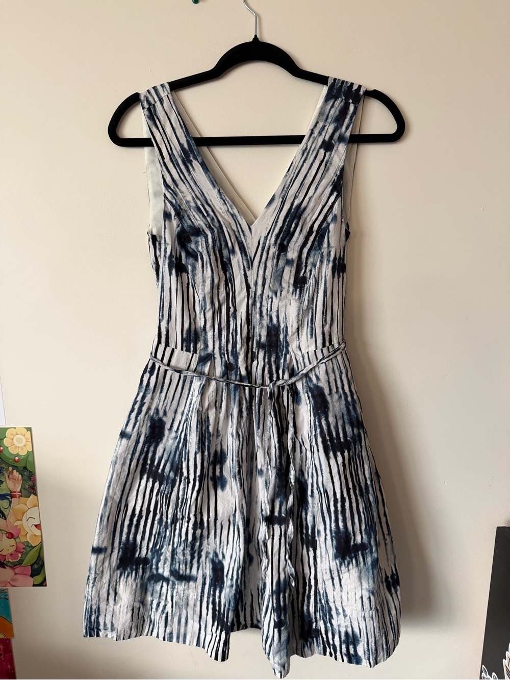 Simply Vera Vera Wang Navy and White Tie-Dye V-Neck A-Line Mini Dress